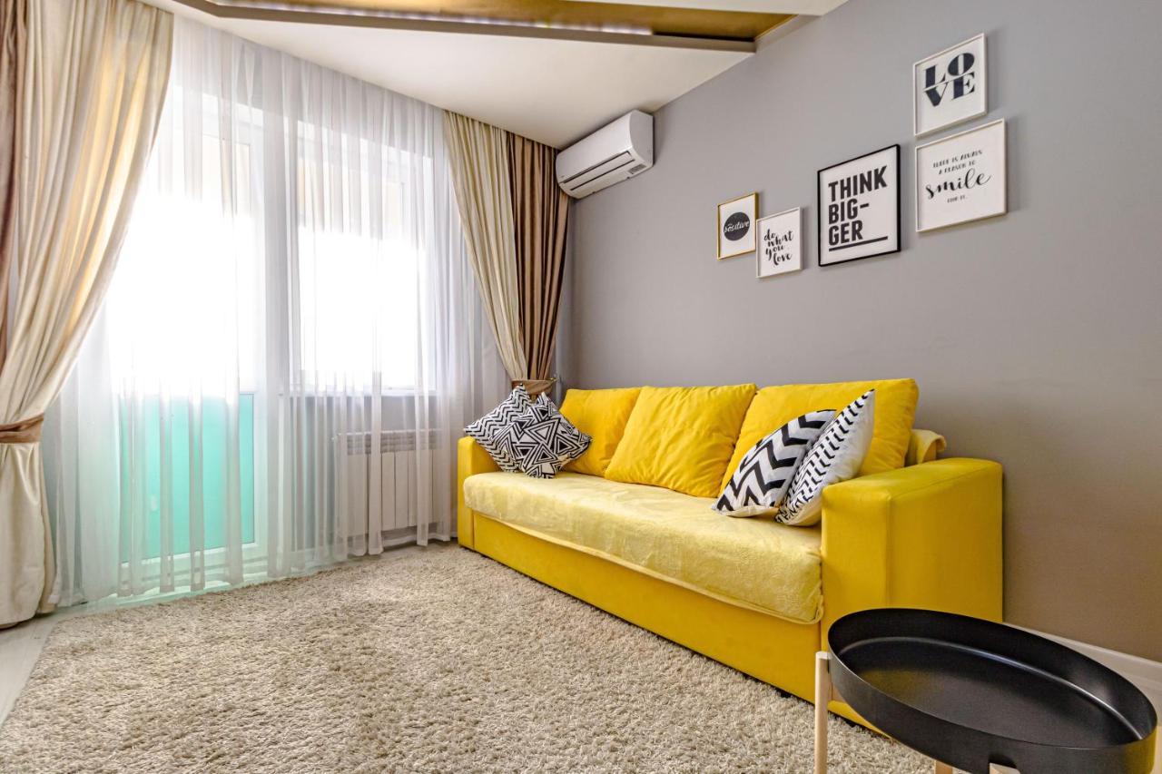 7 Я-41 Apartment Астана Экстерьер фото
